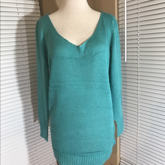 Jade Sweater w/Back Detailing - Picture 2 of 2